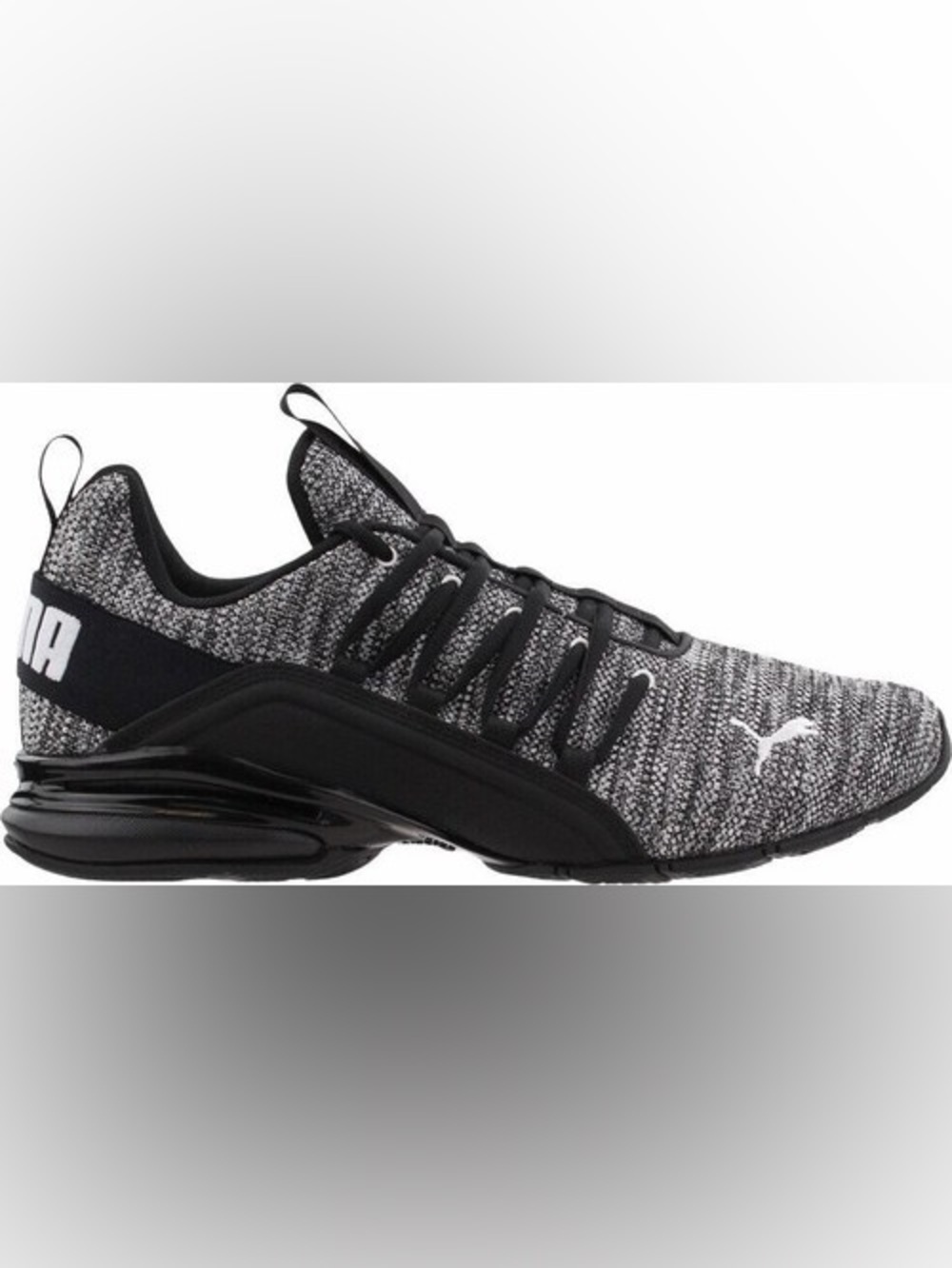 NWB Puma Men’s Axelion Running Shoes Black White' 191425-04